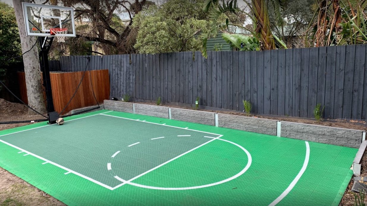 Free-Throw Pro — Driveway shoot-around · pine green